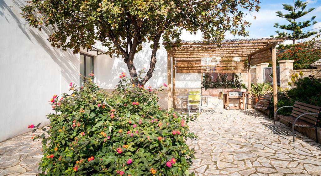 B&B La Garolla Саннікола Екстер'єр фото